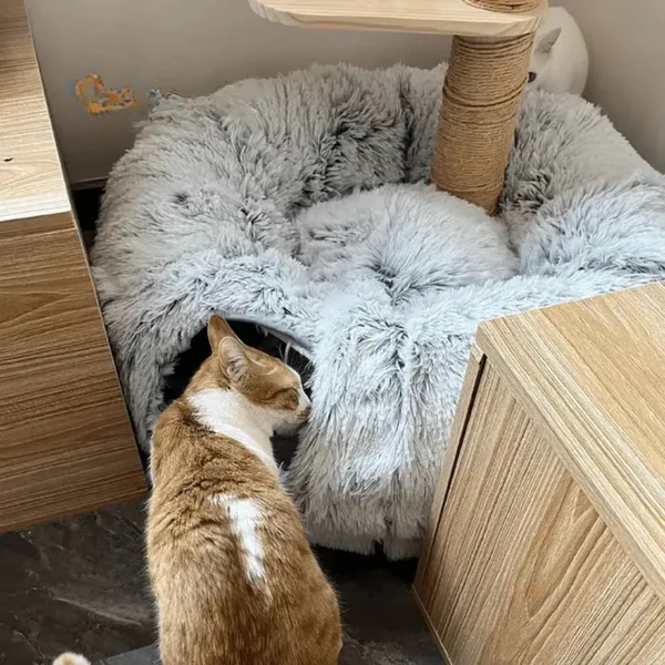 Plush Tunnel Hideout