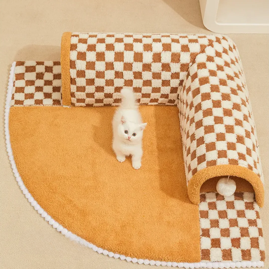 Plaid Tunnel