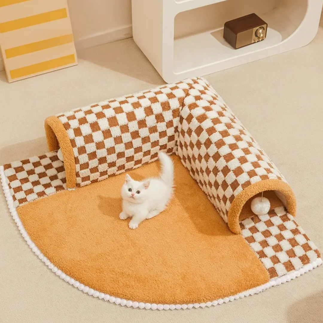 Plaid Tunnel