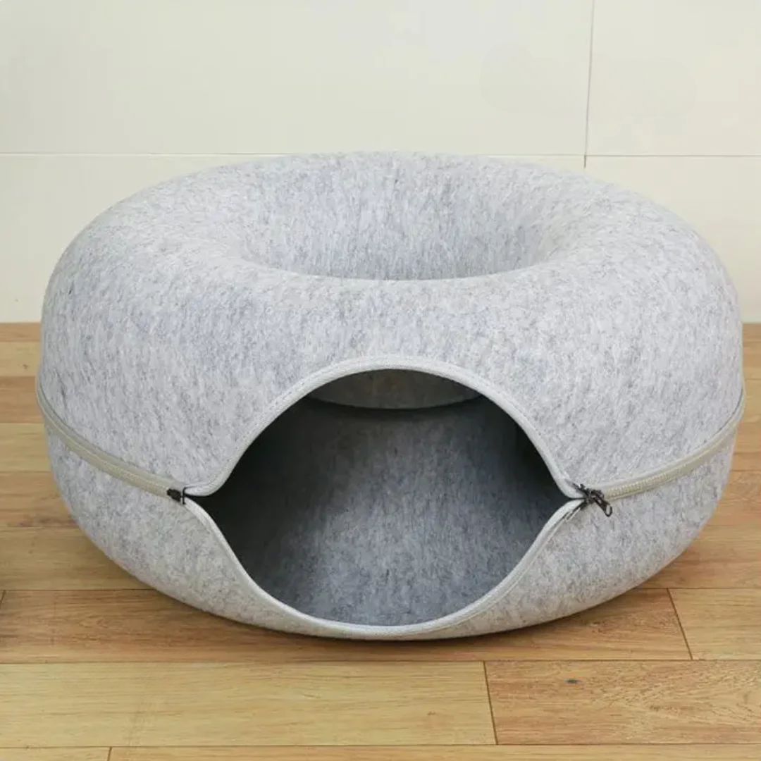Kitten Tunnel Nest