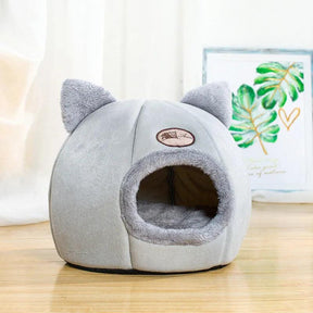 Kitten Hideout
